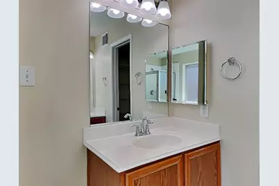 11706 Dandy Park Court, Houston, TX 77047 - Photo 12