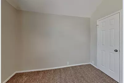 18706 Woodglen Shadows Drive, Humble, TX 77346 - Photo 20