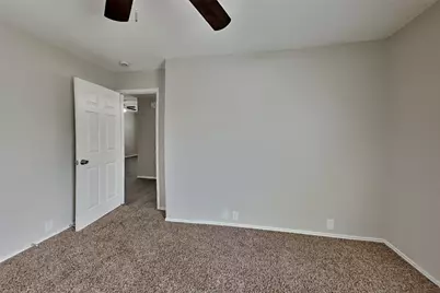18706 Woodglen Shadows Drive, Humble, TX 77346 - Photo 24