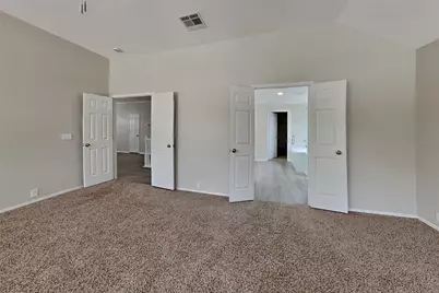 18706 Woodglen Shadows Drive, Humble, TX 77346 - Photo 12