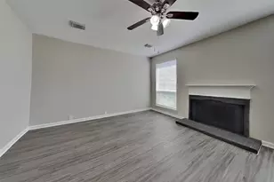 18706 Woodglen Shadows Dr, Humble, TX 77346 - Photo 6
