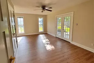 118 Clover St, Lake Jackson, TX 77566 - Photo 22