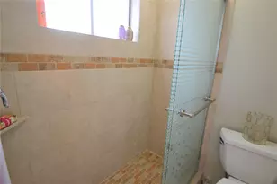 12711 Westleigh Dr, Houston, TX 77077 - Photo 38