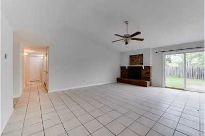 15702 Mendocino Drive, Houston, TX 77051 - Photo 14