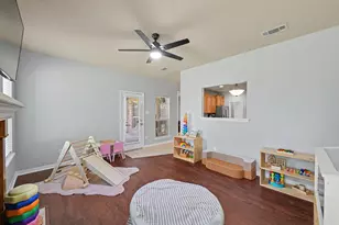 14010 Jamaica Cir, Willis, TX 77318 - Photo 10