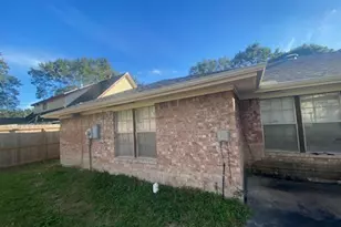 4306 Saratoga Dr, Houston, TX 77088 - Photo 8