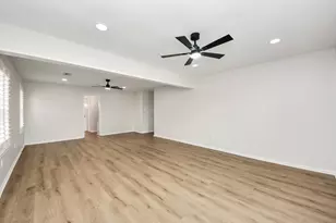 19011 Oakway Dr, Spring, TX 77388 - Photo 22