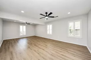 19011 Oakway Dr, Spring, TX 77388 - Photo 20