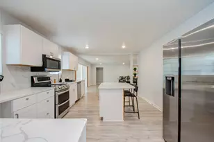 4522 Willowbend Blvd, Houston, TX 77035 - Photo 12