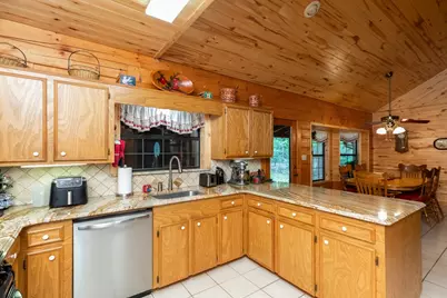 4864 Hob Warren Road, Sour Lake, TX 77659 - Photo 12