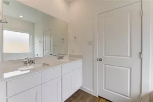 9043 Rose Water Trl, Iowa Colony, TX 77583 - Photo 30