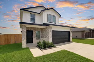 9043 Rose Water Trl, Iowa Colony, TX 77583 - Photo 2