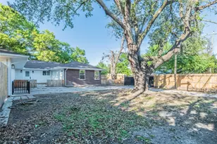6003 De Moss Dr, Houston, TX 77081 - Photo 18
