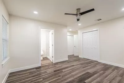 6003 De Moss Drive, Houston, TX 77081 - Photo 8