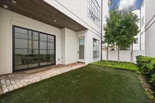 2326 Bissonnet St, Houston, TX 77005 - Photo 32