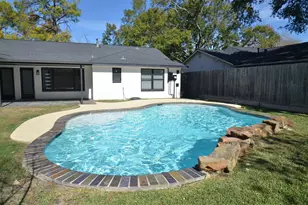 9519 Fairdale Ln, Houston, TX 77063 - Photo 4