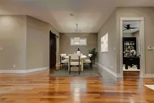 2219 Columbia St, Houston, TX 77008 - Photo 6