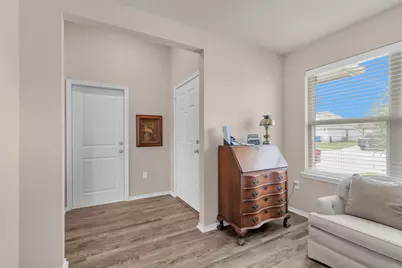 121 Dove Landing Court, Navasota, TX 77868 - Photo 6