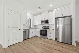 418 Clinton Park St, Houston, TX 77029 - Photo 10