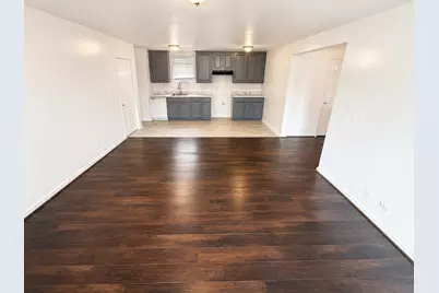 5103 Willow Glen Drive, Houston, TX 77033 - Photo 6