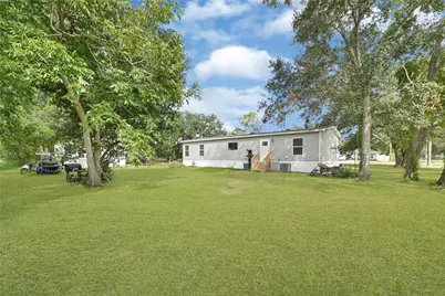 718 Main Street, Anahuac, TX 77514 - Photo 26