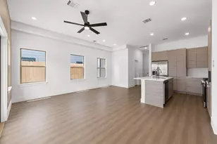 2818 Peacock Grn Wy, Houston, TX 77047 - Photo 24