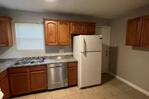 5606 Robertson St, Houston, TX 77009 - Photo 2