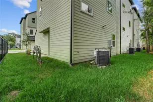 6542 Goldspier St, Houston, TX 77091 - Photo 6