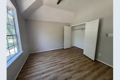 23 Tender Violet Place, The Woodlands, TX 77381 - Photo 8