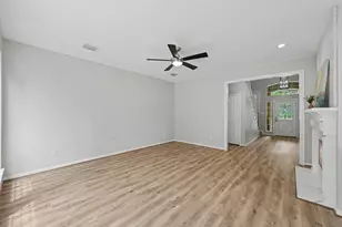 23 Tender Violet Pl, The Woodlands, TX 77381 - Photo 20