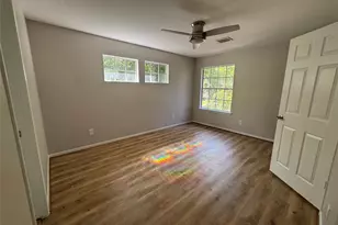 23 Tender Violet Pl, The Woodlands, TX 77381 - Photo 10