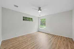 23 Tender Violet Pl, The Woodlands, TX 77381 - Photo 22