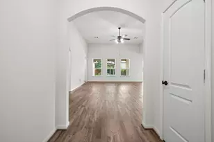 7623 Daisy Port Ln, Conroe, TX 77304 - Photo 10