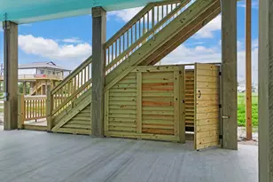 1980 Pedregal Dr, Port Bolivar, TX 77650 - Photo 30