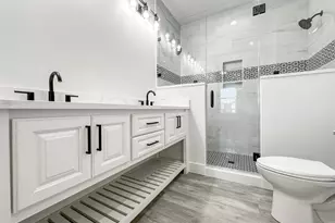 1980 Pedregal Dr, Port Bolivar, TX 77650 - Photo 6