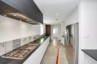 7610 Highmeadow Drive, Houston, TX 77063 - Photo 24