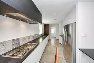 7610 Highmeadow Dr, Houston, TX 77063 - Photo 24