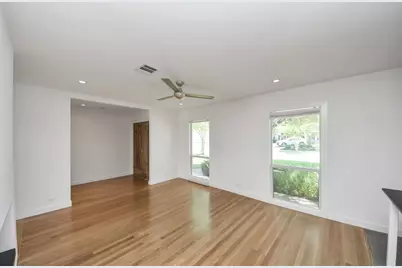 7610 Highmeadow Drive, Houston, TX 77063 - Photo 12