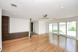 7610 Highmeadow Dr, Houston, TX 77063 - Photo 46