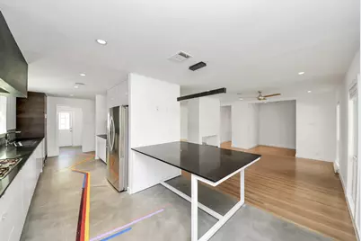 7610 Highmeadow Drive, Houston, TX 77063 - Photo 26