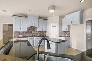 28902 Davenport Dr, Katy, TX 77494 - Photo 10
