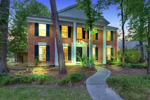 10 E Stony Bridge Cir, The Woodlands, TX 77381 - Photo 1