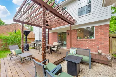 10 E Stony Bridge Circle, The Woodlands, TX 77381 - Photo 34