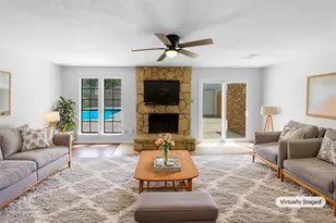 2626 Silver Falls Dr, Houston, TX 77339 - Photo 2