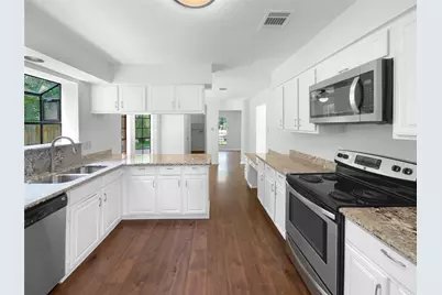 2626 Silver Falls Drive, Houston, TX 77339 - Photo 6