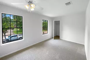 2626 Silver Falls Dr, Houston, TX 77339 - Photo 16