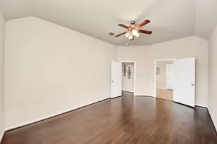 8855 Distant Woods Dr, Houston, TX 77095 - Photo 18