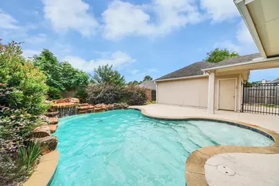 8855 Distant Woods Drive, Houston, TX 77095 - Photo 2