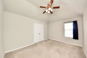 8855 Distant Woods Dr, Houston, TX 77095 - Photo 32