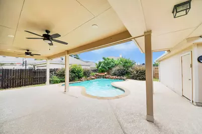 8855 Distant Woods Drive, Houston, TX 77095 - Photo 34